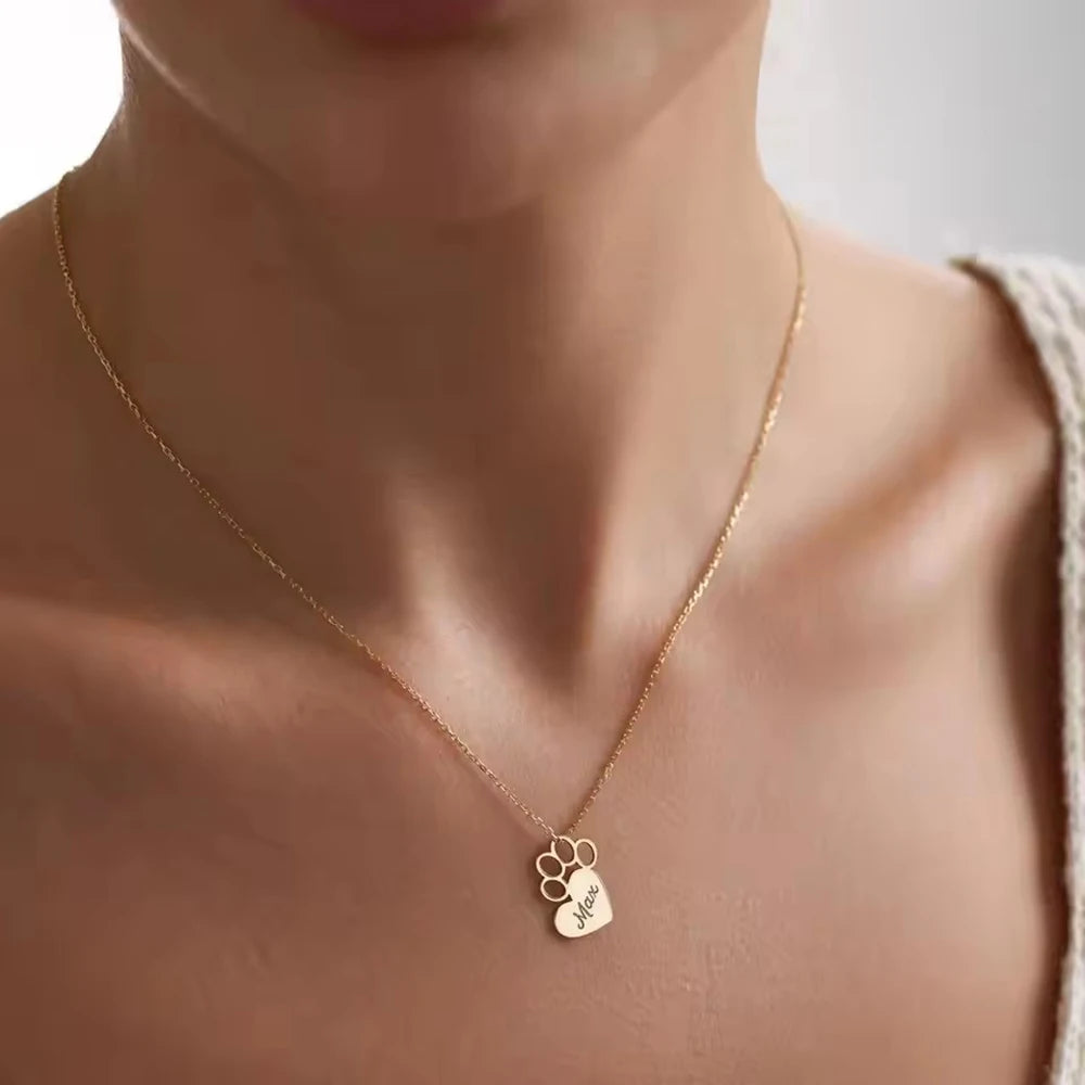 Sipuris  Dog Paw Heart Custom Engrave Name Necklace For Women Stainless Steel Hip Hop Pet Pendant Jewelry Gifts For Pet Lovers